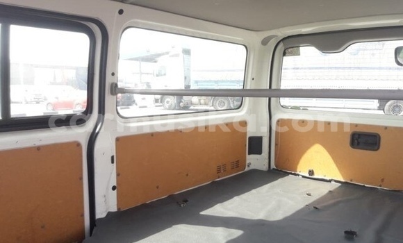 Acheter Occasion Voiture Toyota Hiace Blanc à Beitbridge, Matabeleland South Acheter Occasion Voiture Toyota Hiace Blanc à Beitbridge, Matabeleland South