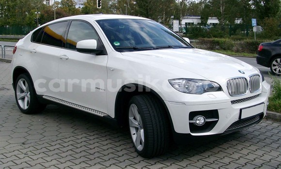Buy Used BMW X6 White Car in Glen Norah in Harare Buy Used BMW X6 White Car in Glen Norah in Harare