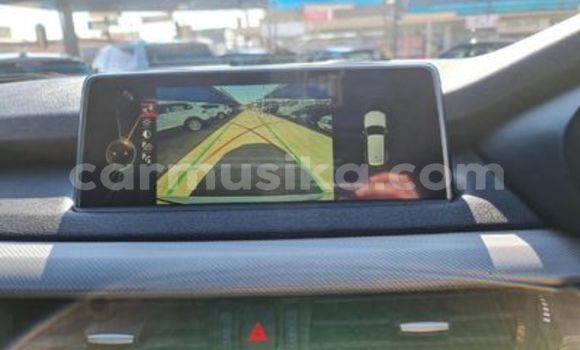 Acheter Occasion Voiture BMW X5 Blanc à Beitbridge, Matabeleland South Acheter Occasion Voiture BMW X5 Blanc à Beitbridge, Matabeleland South