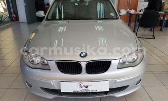 Nunua Ilio tumika BMW 1-Series Fedha Gari ndani ya Beitbridge nchini Matabeleland Kusini Nunua Ilio tumika BMW 1-Series Fedha Gari ndani ya Beitbridge nchini Matabeleland Kusini