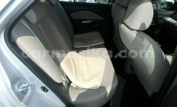 Tenga Tsaru Toyota Belta Sirivha Mota in Beitbridge in Matabeleland South Tenga Tsaru Toyota Belta Sirivha Mota in Beitbridge in Matabeleland South