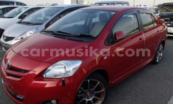 Tenga Tsaru Toyota Belta Tsvuku Mota in Beitbridge in Matabeleland South