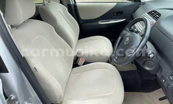 Nunua Ilio tumika Toyota Ractis Fedha Gari ndani ya Beitbridge nchini Matabeleland Kusini Nunua Ilio tumika Toyota Ractis Fedha Gari ndani ya Beitbridge nchini Matabeleland Kusini