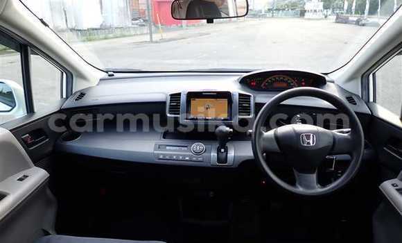 Buy Used Honda Freed White Car in Beitbridge in Matabeleland South Buy Used Honda Freed White Car in Beitbridge in Matabeleland South