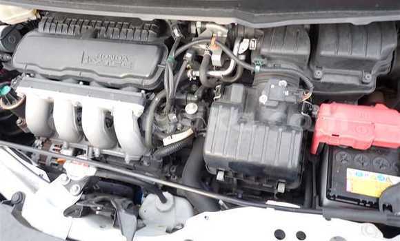 Buy Used Honda Freed White Car in Beitbridge in Matabeleland South Buy Used Honda Freed White Car in Beitbridge in Matabeleland South