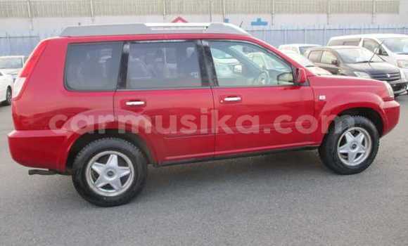 Nunua Ilio tumika Nissan X–Trail Nyekundu Gari ndani ya Beitbridge nchini Matabeleland Kusini Nunua Ilio tumika Nissan X–Trail Nyekundu Gari ndani ya Beitbridge nchini Matabeleland Kusini