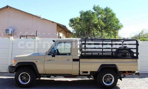 Tenga Tsaru Land Rover Range Rover Velar Nhema Mota in Beitbridge in Matabeleland South Tenga Tsaru Land Rover Range Rover Velar Nhema Mota in Beitbridge in Matabeleland South