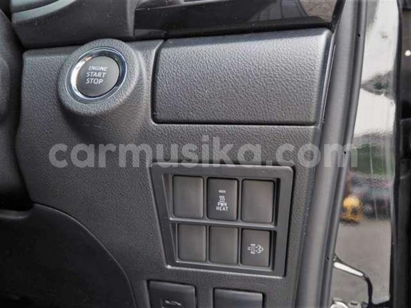 Big with watermark toyota hilux matabeleland south beitbridge 24047