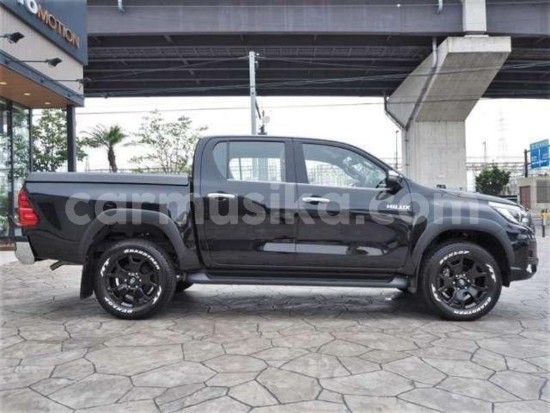 Big with watermark toyota hilux matabeleland south beitbridge 24047