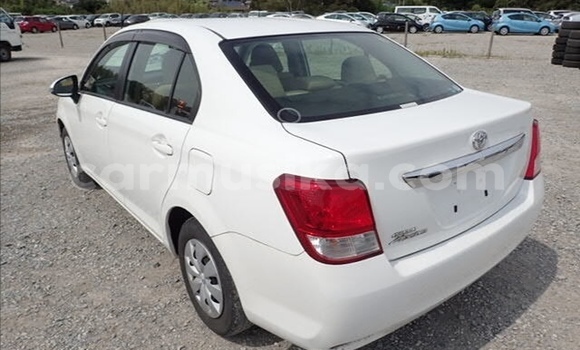 Acheter Occasion Voiture Toyota Axio Blanc à Beitbridge, Matabeleland South Acheter Occasion Voiture Toyota Axio Blanc à Beitbridge, Matabeleland South
