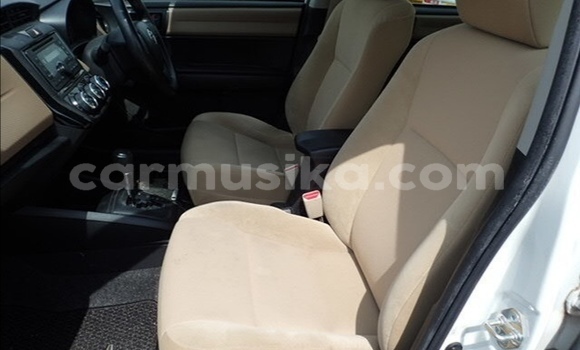 Acheter Occasion Voiture Toyota Axio Blanc à Beitbridge, Matabeleland South Acheter Occasion Voiture Toyota Axio Blanc à Beitbridge, Matabeleland South