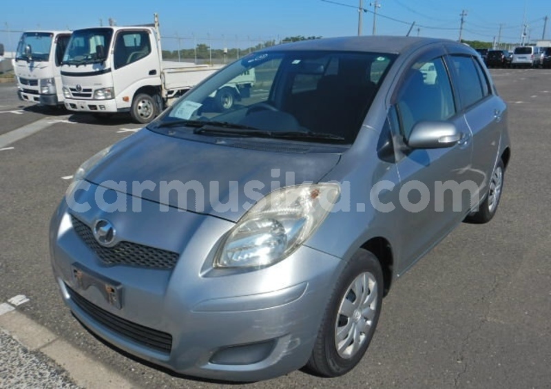 Big with watermark toyota vitz matabeleland south beitbridge 24050