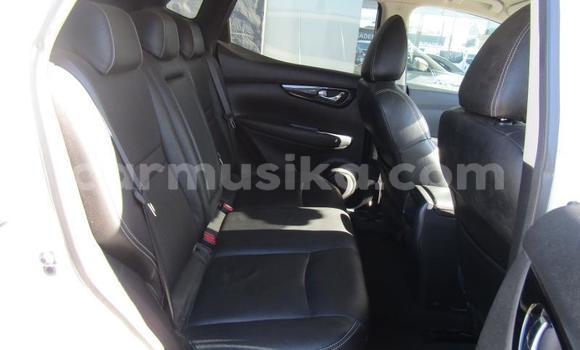 Buy Used Nissan Qashqai White Car in Beitbridge in Matabeleland South Buy Used Nissan Qashqai White Car in Beitbridge in Matabeleland South