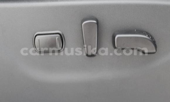 Acheter Occasion Voiture Nissan Navara Blanc à Beitbridge, Matabeleland South Acheter Occasion Voiture Nissan Navara Blanc à Beitbridge, Matabeleland South