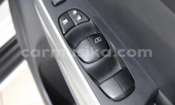 Acheter Occasion Voiture Nissan Navara Blanc à Beitbridge, Matabeleland South Acheter Occasion Voiture Nissan Navara Blanc à Beitbridge, Matabeleland South