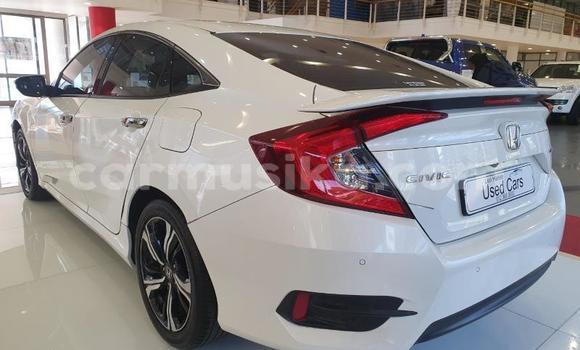 Buy Used Honda Civic White Car in Beitbridge in Matabeleland South Buy Used Honda Civic White Car in Beitbridge in Matabeleland South
