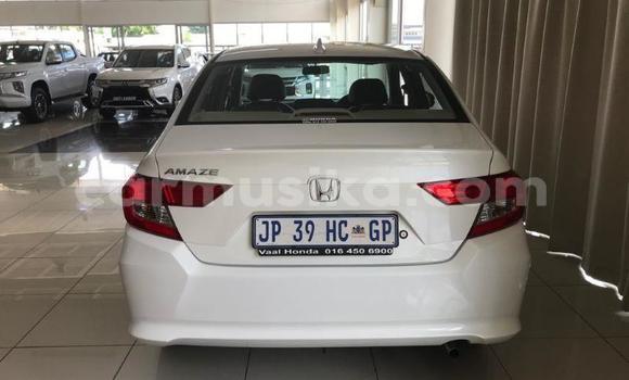 Buy Used Honda Airwave White Car in Beitbridge in Matabeleland South Buy Used Honda Airwave White Car in Beitbridge in Matabeleland South