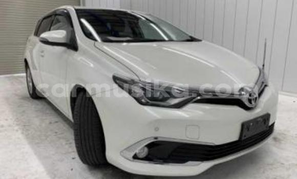 Acheter Occasion Voiture Toyota Auris Blanc à Beitbridge, Matabeleland South Acheter Occasion Voiture Toyota Auris Blanc à Beitbridge, Matabeleland South