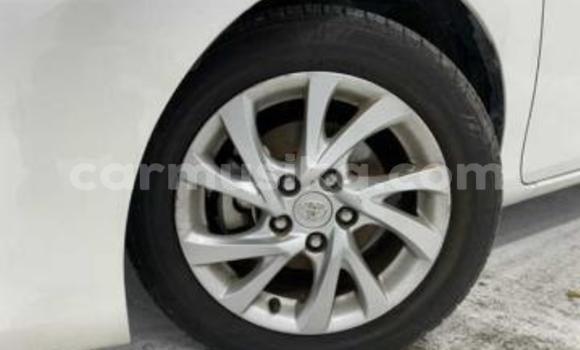 Acheter Occasion Voiture Toyota Auris Blanc à Beitbridge, Matabeleland South Acheter Occasion Voiture Toyota Auris Blanc à Beitbridge, Matabeleland South