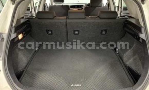 Acheter Occasion Voiture Toyota Auris Blanc à Beitbridge, Matabeleland South Acheter Occasion Voiture Toyota Auris Blanc à Beitbridge, Matabeleland South