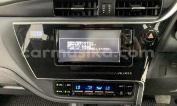 Acheter Occasion Voiture Toyota Auris Blanc à Beitbridge, Matabeleland South Acheter Occasion Voiture Toyota Auris Blanc à Beitbridge, Matabeleland South