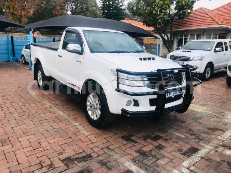 Big with watermark toyota hilux matabeleland south beitbridge 24067