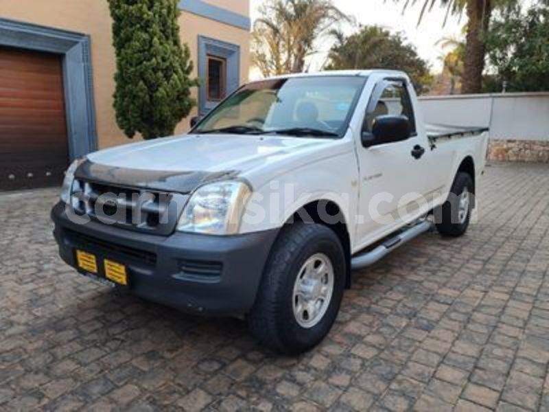 Big with watermark isuzu kb matabeleland south beitbridge 24074