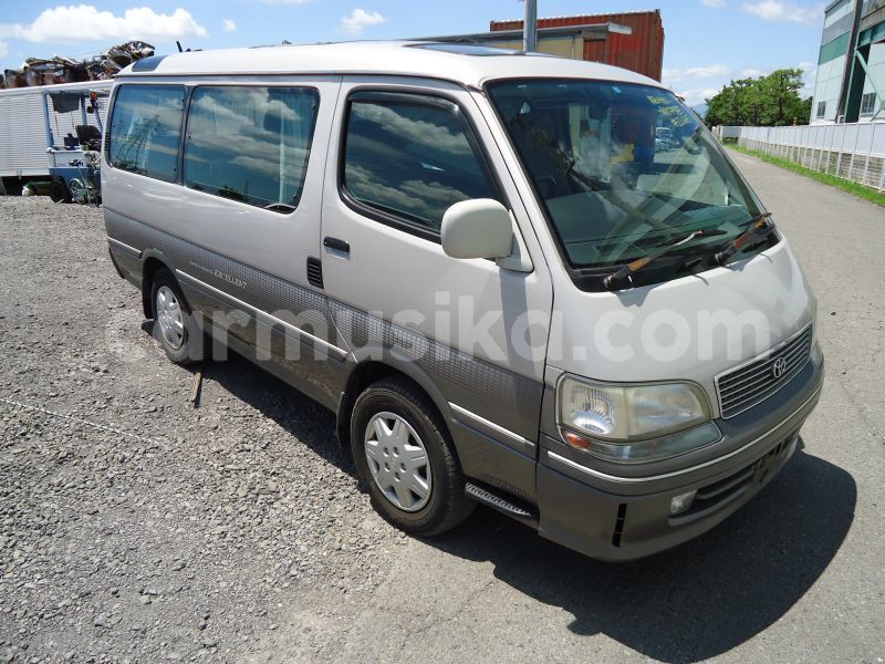 Big with watermark toyota hiace matabeleland south beitbridge 24075