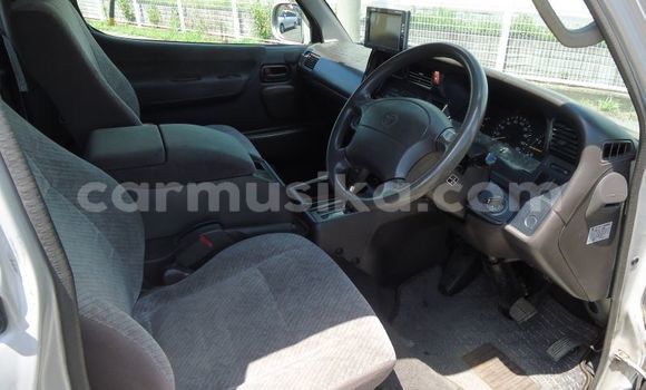 Acheter Occasion Voiture Toyota Hiace Autre à Beitbridge, Matabeleland South Acheter Occasion Voiture Toyota Hiace Autre à Beitbridge, Matabeleland South