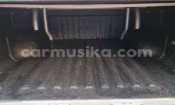 Buy Used Isuzu KB White Car in Beitbridge in Matabeleland South Buy Used Isuzu KB White Car in Beitbridge in Matabeleland South