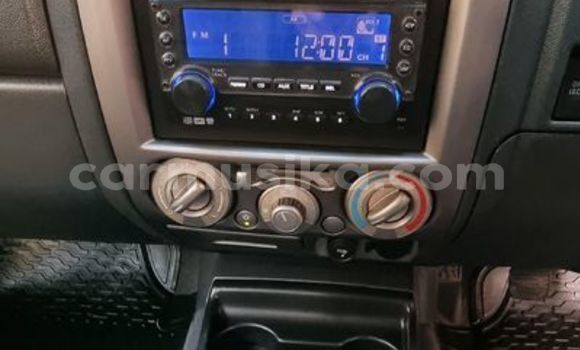 Buy Used Isuzu KB White Car in Beitbridge in Matabeleland South Buy Used Isuzu KB White Car in Beitbridge in Matabeleland South