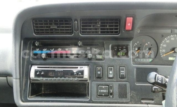 Buy Used Toyota Hiace Other Car in Beitbridge in Matabeleland South Buy Used Toyota Hiace Other Car in Beitbridge in Matabeleland South