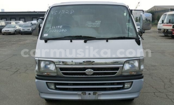 Buy Used Toyota Hiace Other Car in Beitbridge in Matabeleland South Buy Used Toyota Hiace Other Car in Beitbridge in Matabeleland South