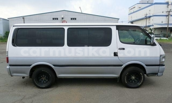 Buy Used Toyota Hiace Other Car in Beitbridge in Matabeleland South Buy Used Toyota Hiace Other Car in Beitbridge in Matabeleland South