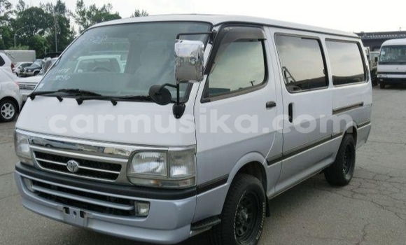 Buy Used Toyota Hiace Other Car in Beitbridge in Matabeleland South Buy Used Toyota Hiace Other Car in Beitbridge in Matabeleland South