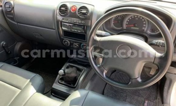 Buy Used Isuzu KB White Car in Beitbridge in Matabeleland South Buy Used Isuzu KB White Car in Beitbridge in Matabeleland South