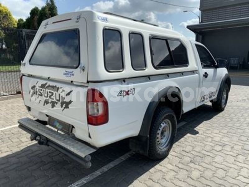 Big with watermark isuzu kb matabeleland south beitbridge 24079