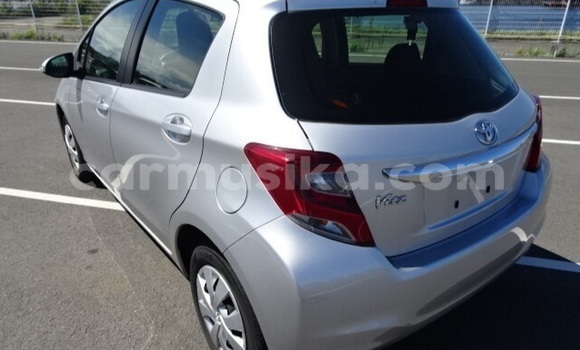 Tenga Tsaru Toyota Vitz Sirivha Mota in Beitbridge in Matabeleland South Tenga Tsaru Toyota Vitz Sirivha Mota in Beitbridge in Matabeleland South