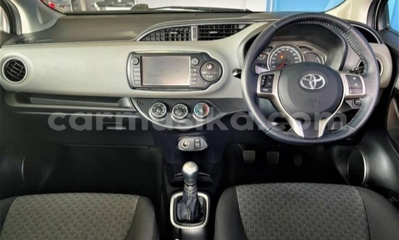 Tenga Tsaru Toyota Vitz Sirivha Mota in Beitbridge in Matabeleland South Tenga Tsaru Toyota Vitz Sirivha Mota in Beitbridge in Matabeleland South