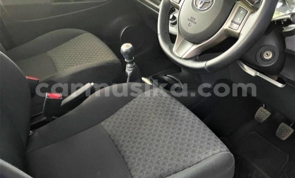 Tenga Tsaru Toyota Vitz Sirivha Mota in Beitbridge in Matabeleland South Tenga Tsaru Toyota Vitz Sirivha Mota in Beitbridge in Matabeleland South