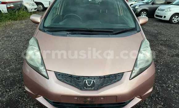 Tenga Tsaru Honda Fit Beige Mota in Beitbridge in Matabeleland South