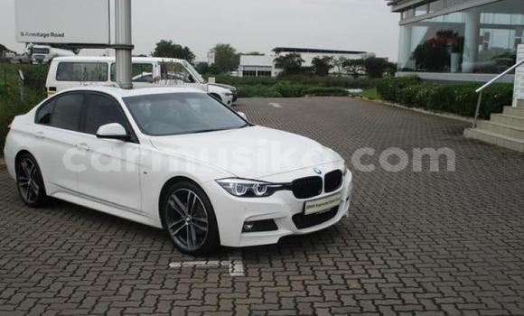 Tenga Tsaru BMW 3–Series Chena Mota in Harare in Harare Tenga Tsaru BMW 3–Series Chena Mota in Harare in Harare