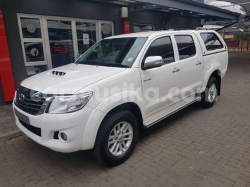 Big with watermark toyota hilux matabeleland south beitbridge 24102