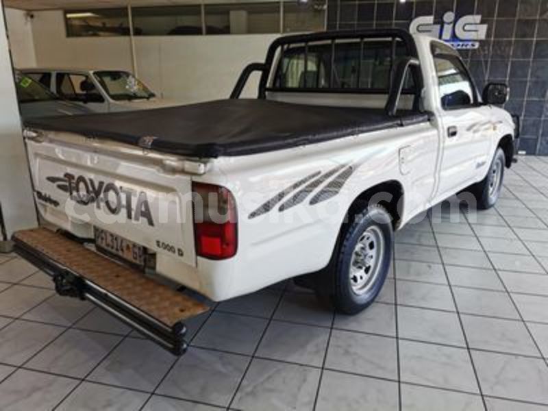 Big with watermark toyota hilux matabeleland south beitbridge 24106