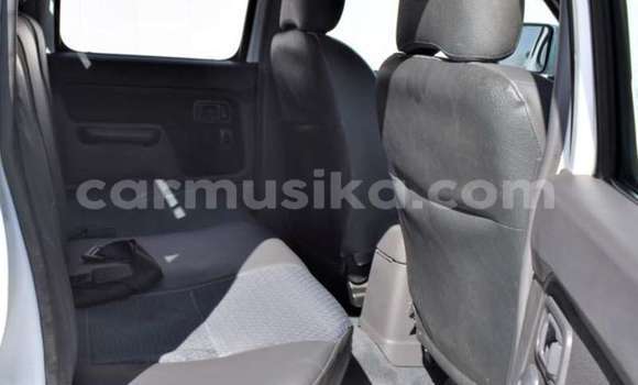 Buy Used Nissan Hardbody White Car in Beitbridge in Matabeleland South Buy Used Nissan Hardbody White Car in Beitbridge in Matabeleland South