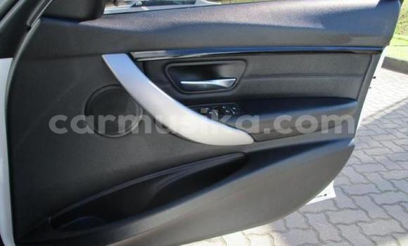 Tenga Tsaru BMW 3–Series Chena Mota in Harare in Harare Tenga Tsaru BMW 3–Series Chena Mota in Harare in Harare