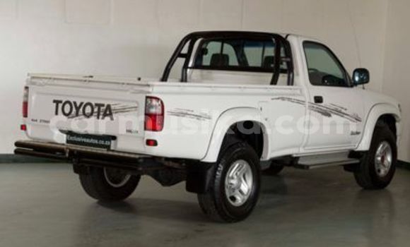Acheter Occasion Voiture Toyota Hilux Blanc à Beitbridge, Matabeleland South Acheter Occasion Voiture Toyota Hilux Blanc à Beitbridge, Matabeleland South