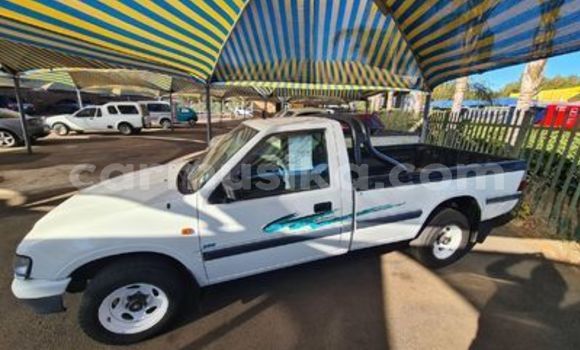 Buy Used Isuzu KB Other Car in Beitbridge in Matabeleland South Buy Used Isuzu KB Other Car in Beitbridge in Matabeleland South