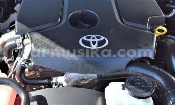 Nunua Ilio tumika Toyota Hilux Nyeupe Gari ndani ya Beitbridge nchini Matabeleland Kusini Nunua Ilio tumika Toyota Hilux Nyeupe Gari ndani ya Beitbridge nchini Matabeleland Kusini