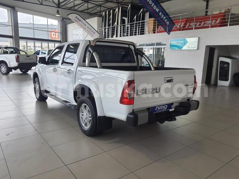 Big with watermark isuzu kb matabeleland south beitbridge 24114